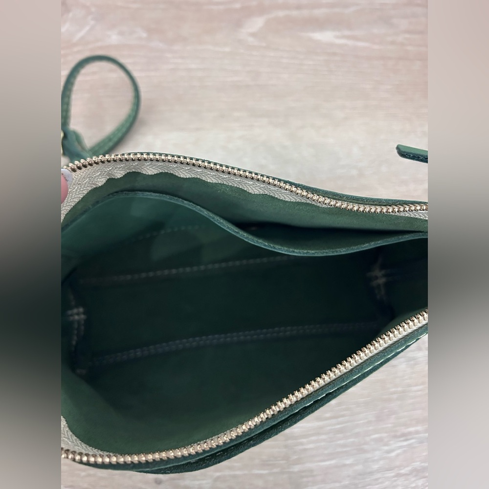 Portland Leather Green Suede Leather Poppy Purse - Picture 6 of 6